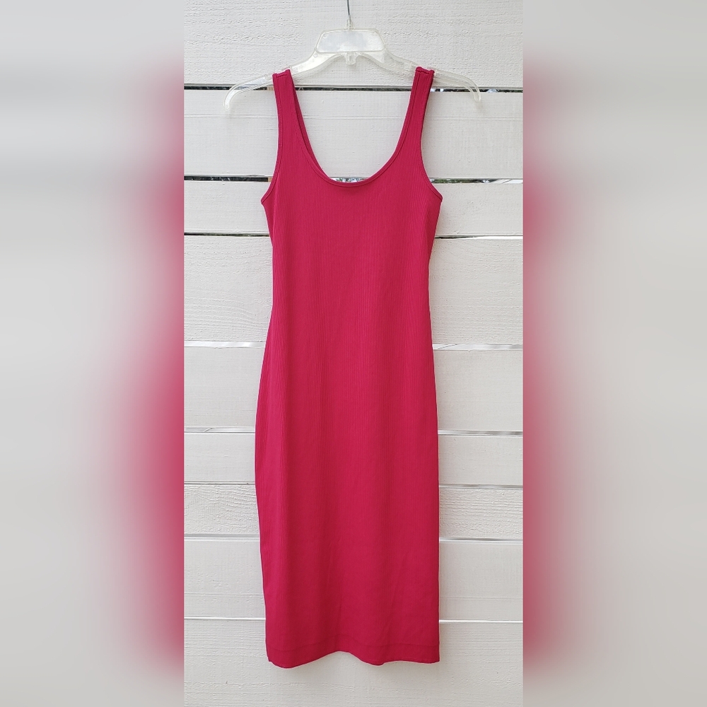 Express Ribbed Bodycon Dress Hot Pink Stretch Scoop Neck Knee Length Women's XS